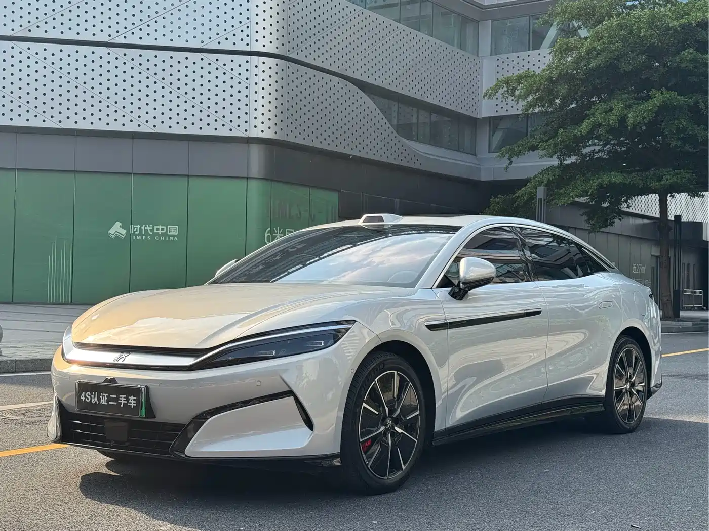 BYD Han L 2025 EV 701KM LiDAR Flagship