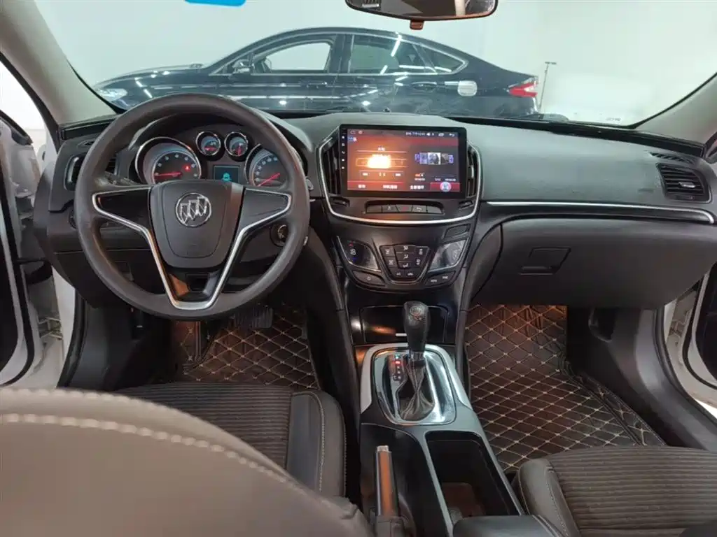 Buick Regal 2015 1.6T Leading Tech Edition фото 10