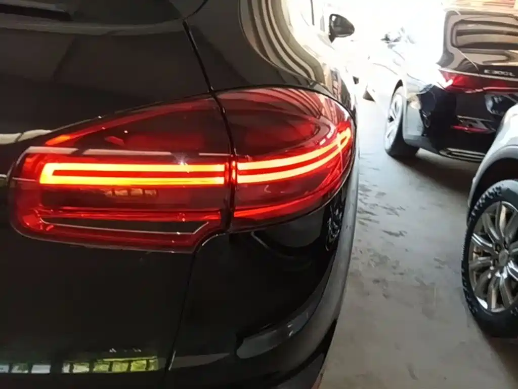 Porsche Cayenne 2016 Cayenne 3.0T фото 8