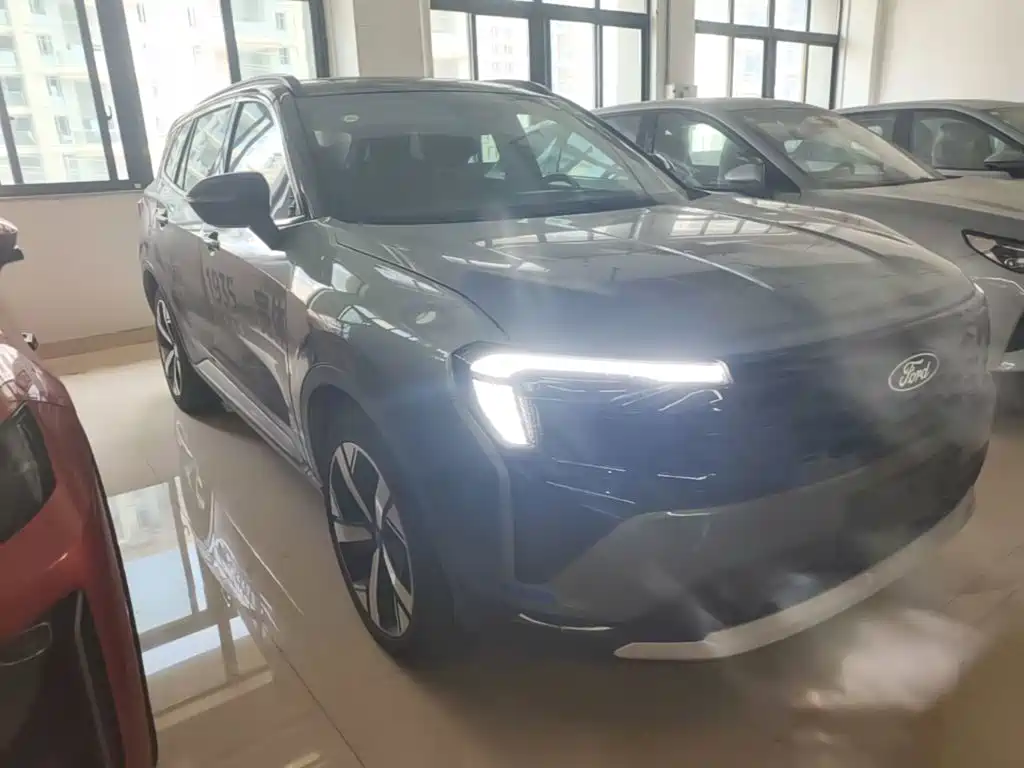 Ford Lingrui 2024 2025 EcoBoost 170 Premium PLUS
