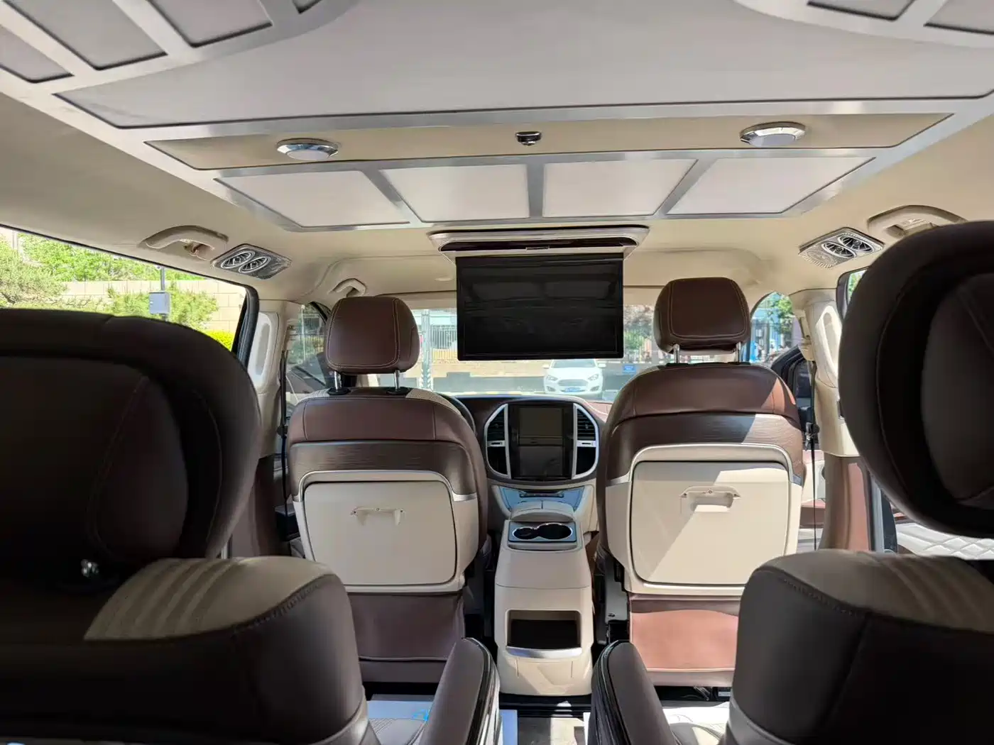Mercedes-Benz Vito 2018 2.0T Business China V фото 9