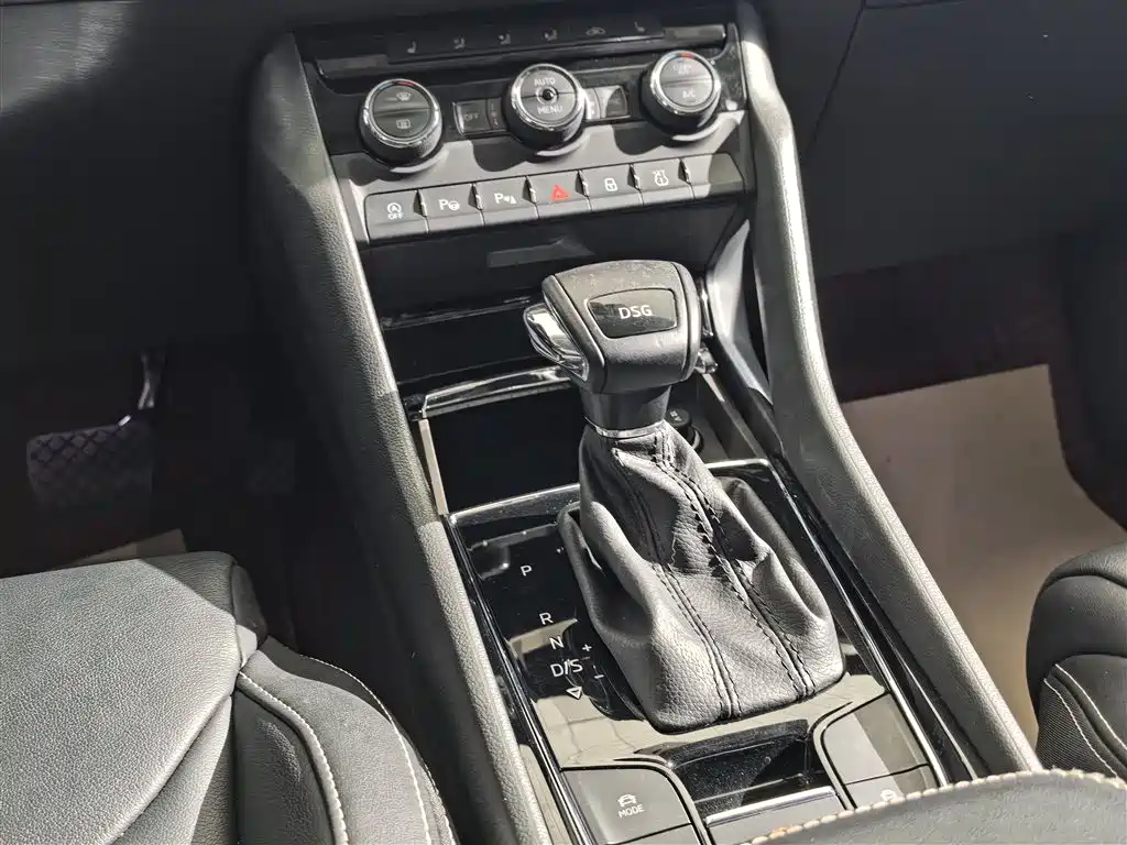 Škoda Kodiaq 2019 Facelift TSI330 5-Seater 2WD Luxury Premium Edition China VI фото 13