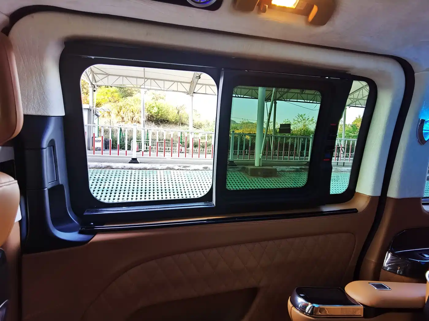 Mercedes-Benz Vito 2021 2.0T Business Edition 7-seater фото 7