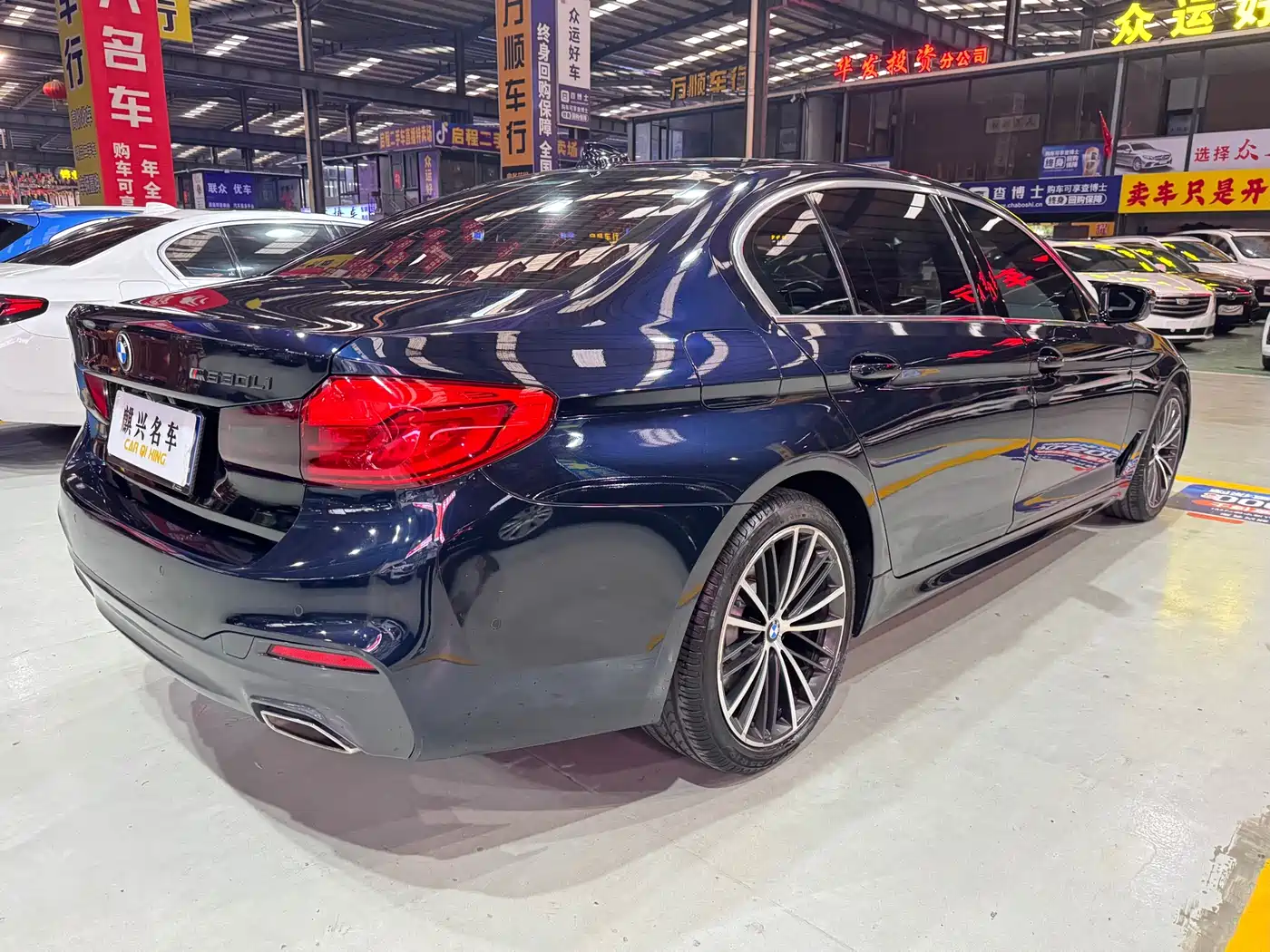BMW 5 Series 2020 530Li Leading M Sport Package фото 6