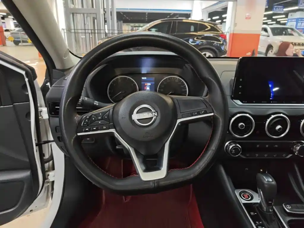 Фото 11 - Nissan Sylphy