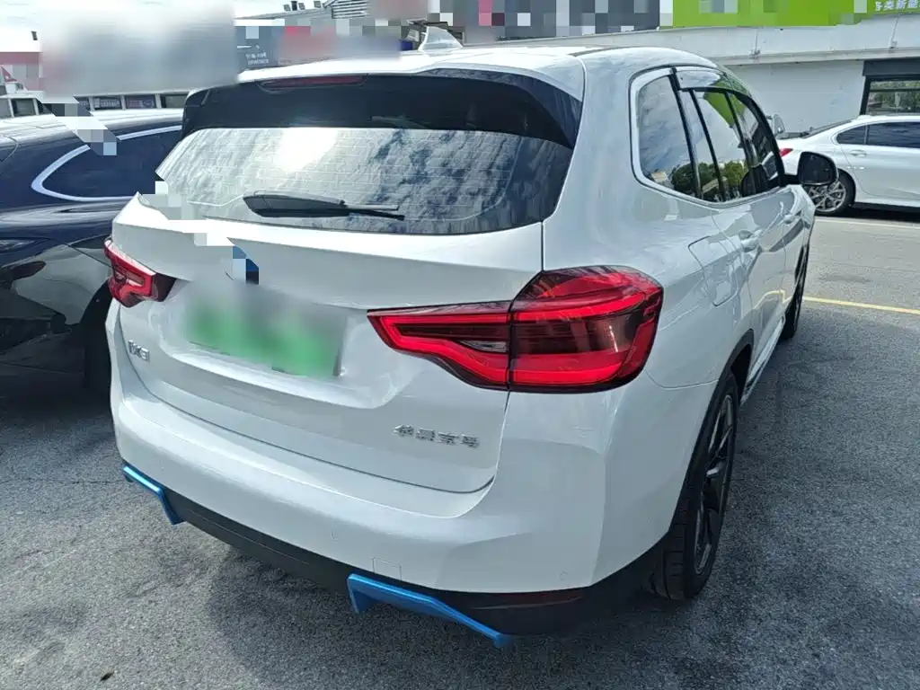 BMW iX3 2021 2021 Pioneer