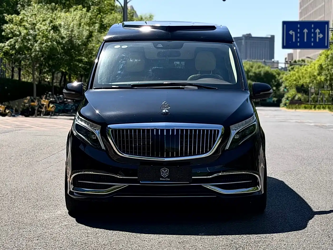 Mercedes-Benz V-Class 2021 V 260 L Long Wheelbase Luxury Edition фото 2