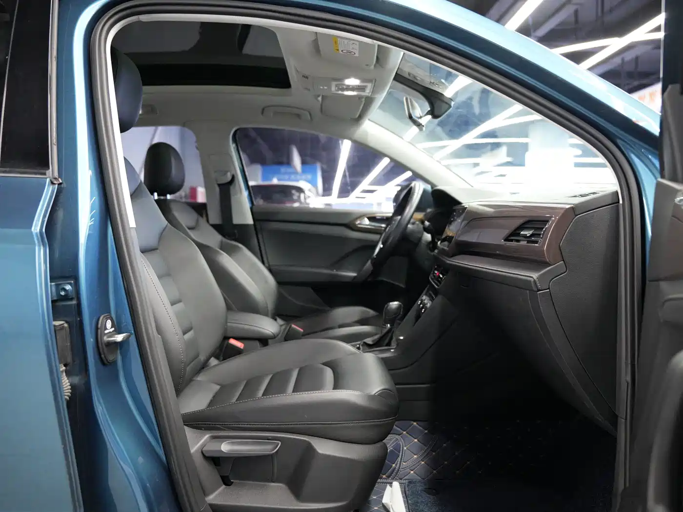 Volkswagen Tharu 2020 Model 280TSI 2WD Luxury Plus China VI фото 19
