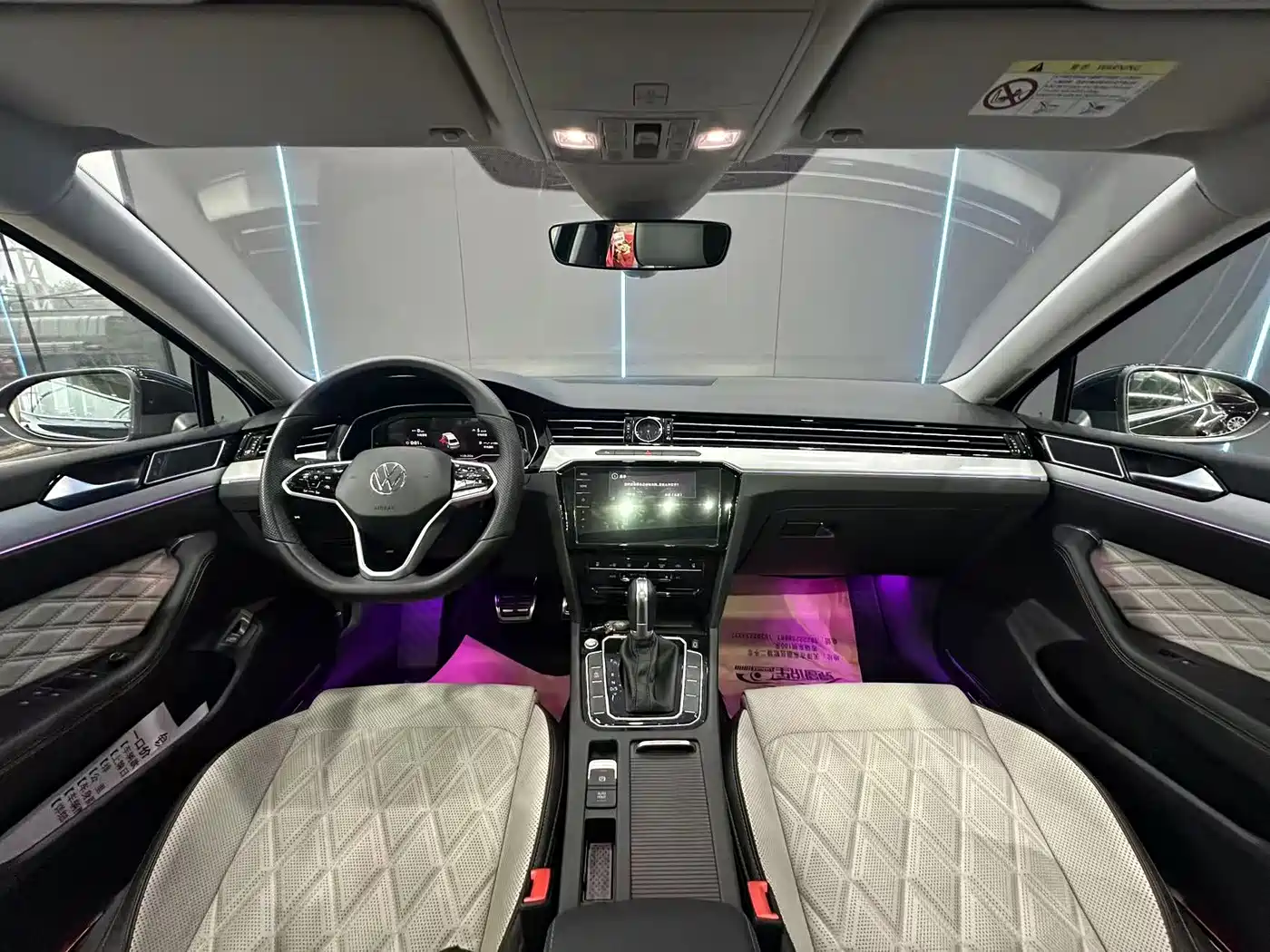Volkswagen Magotan 2025 Popular Edition 330TSI DSG Luxury фото 9