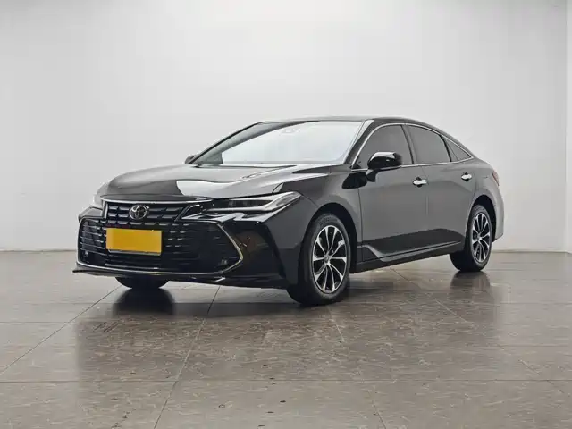 Toyota Avalon 2.0L, Люкс