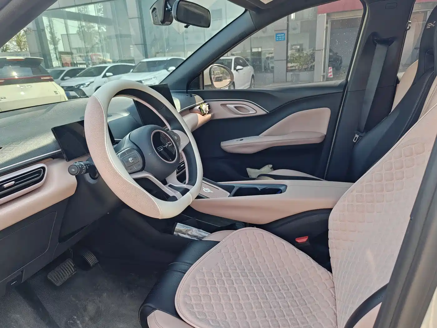 BYD Seagull 2024 Glory Edition 305km Vitality Edition фото 7