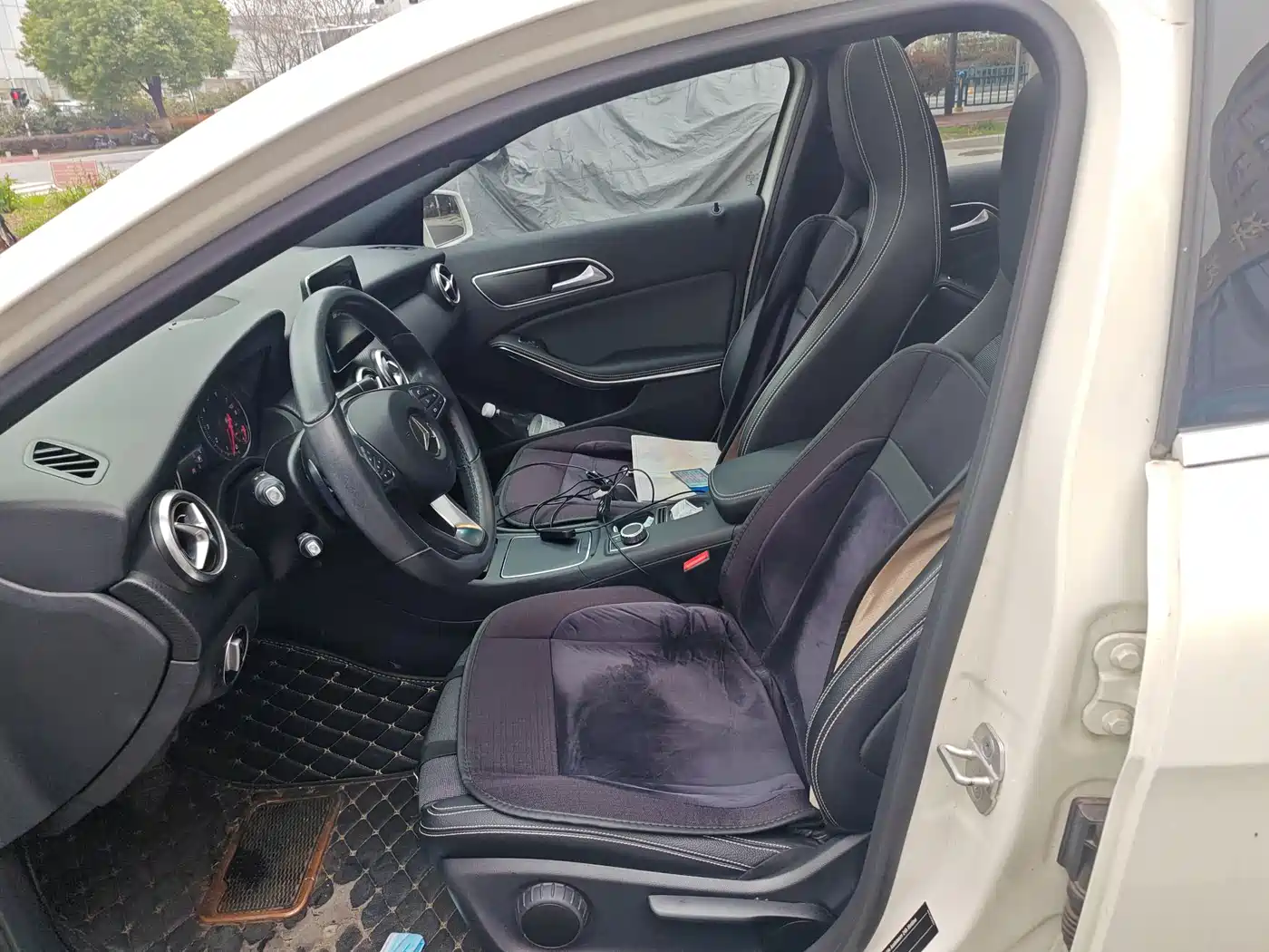 Mercedes-Benz A-Class (Import) 2016 A 200 Dynamic фото 7