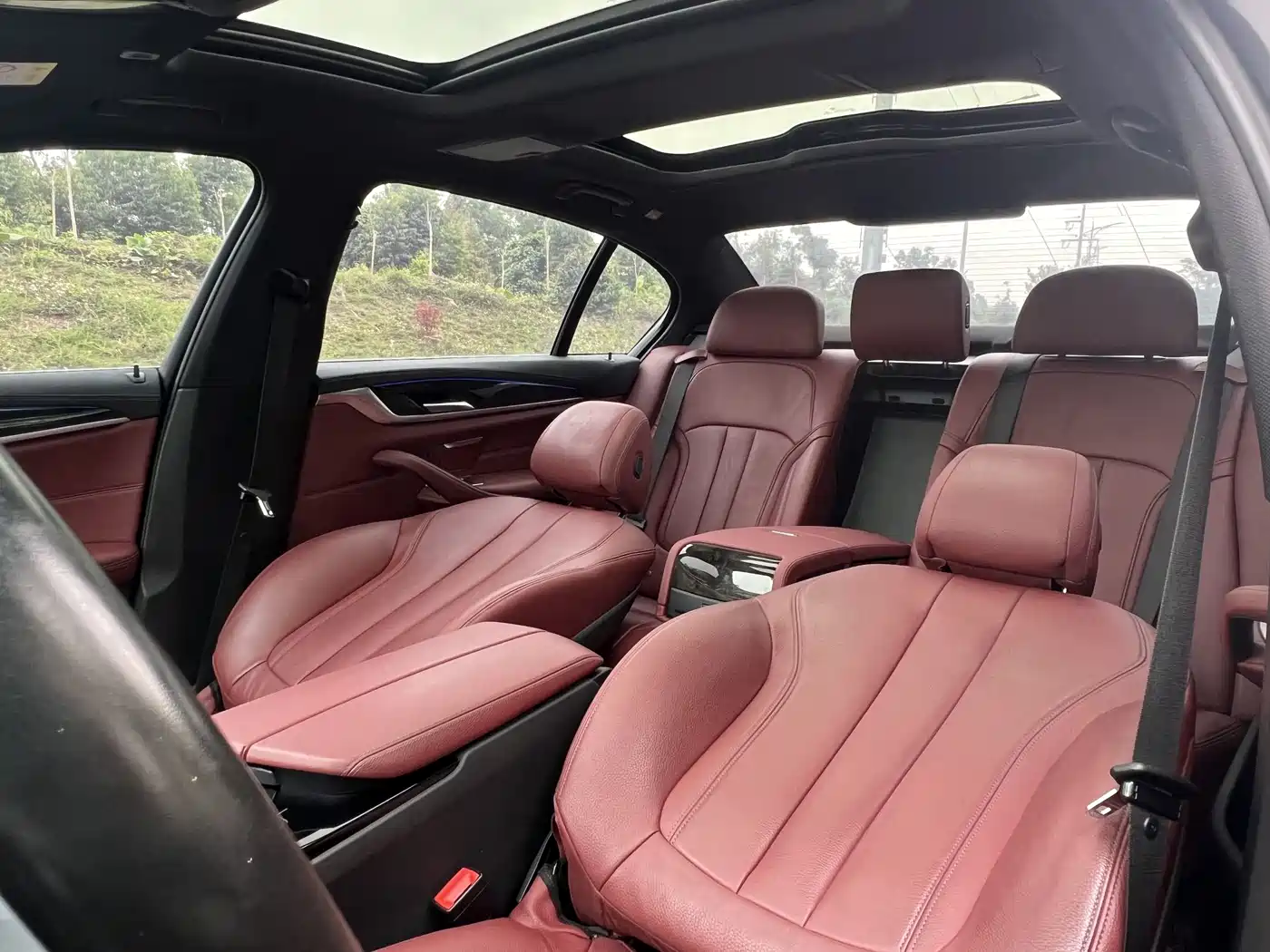 BMW 5 Series 2020 530Li Leading M Sport Package фото 16