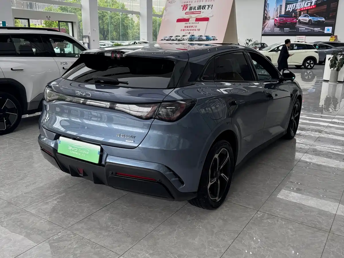BYD SEAL 06GT
