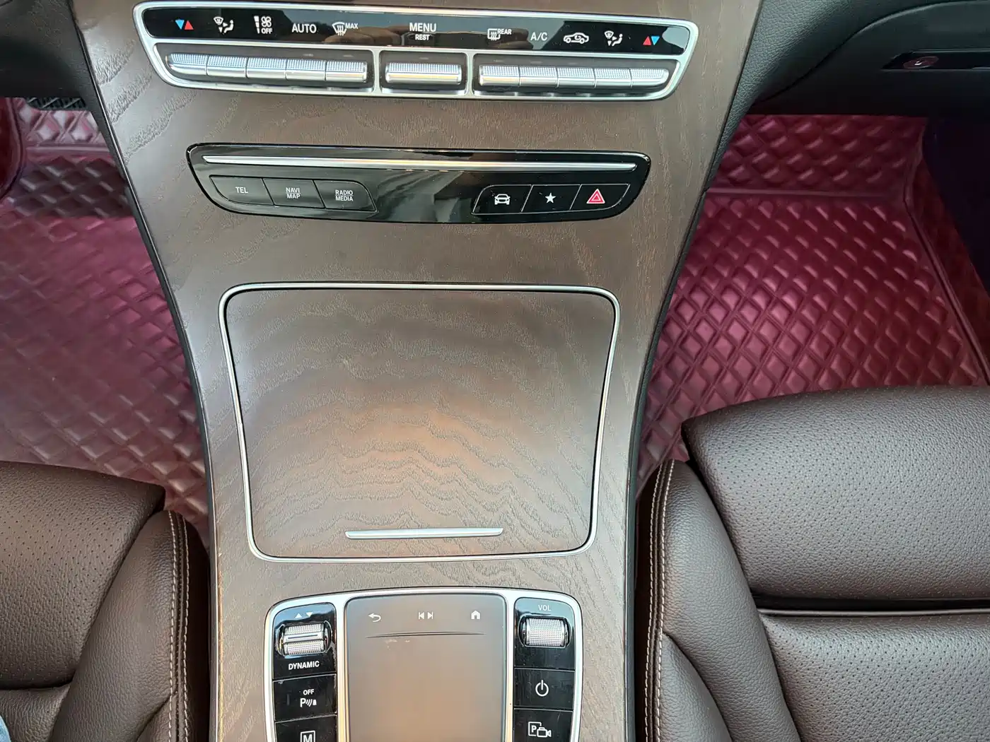 Mercedes-Benz GLC 2022 Model GLC 260 L 4MATIC Luxury Edition фото 8