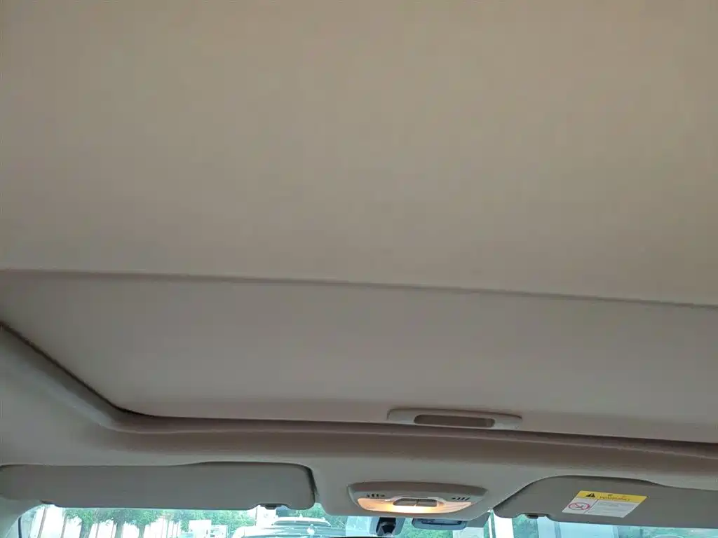 Chevrolet Sail 2015 Sail 3 1.5L Manual Ideal Sunroof Edition фото 9