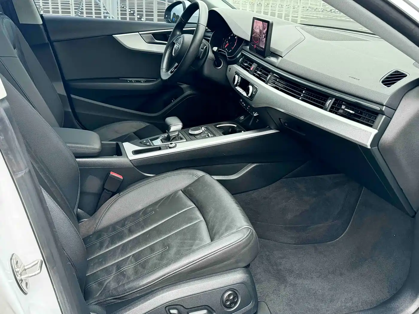 Audi A5 (Import) 2017 Sportback 40 TFSI Fashion фото 8