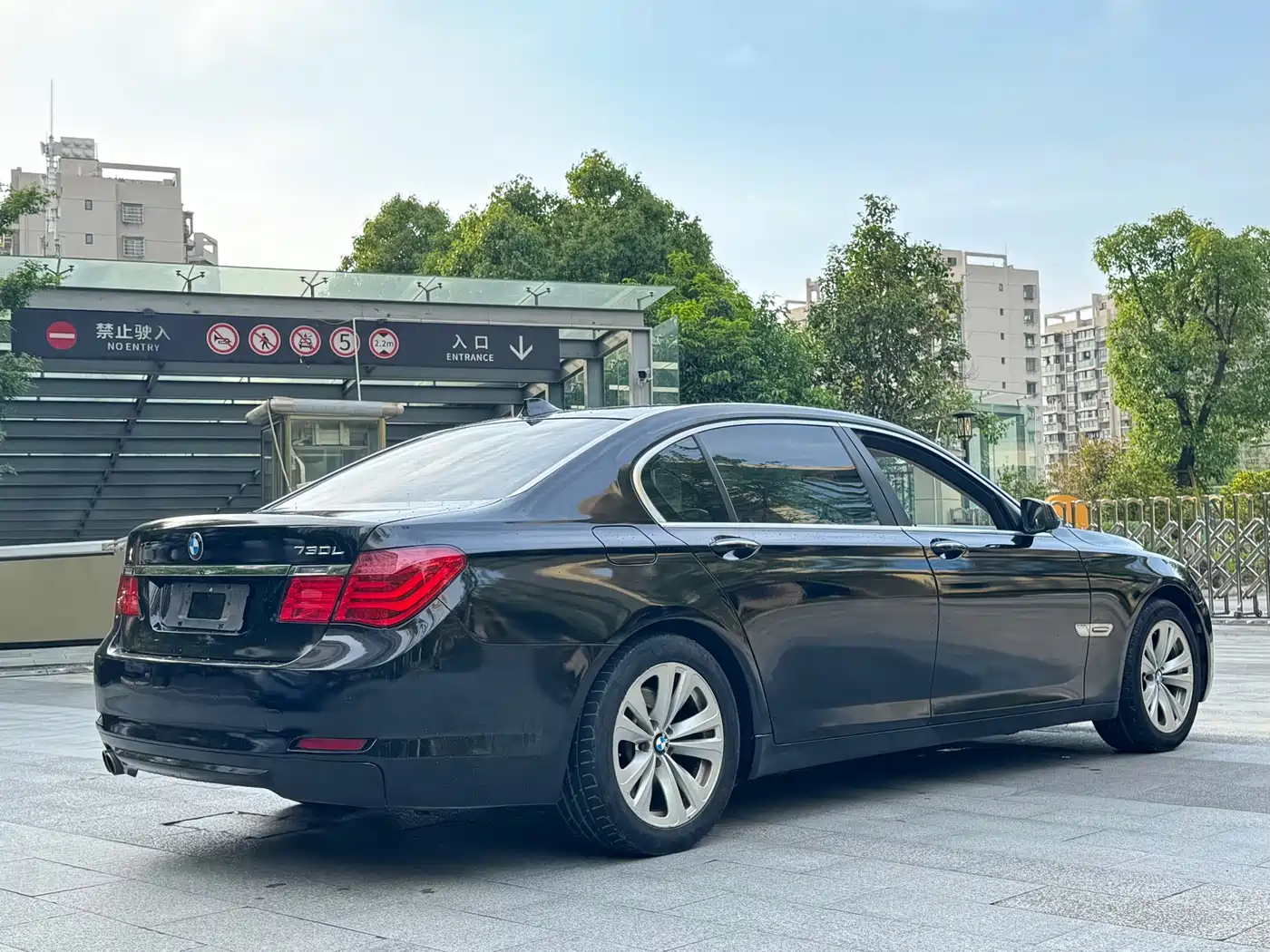 BMW 7 Series 2011 730Li Elegance фото 5