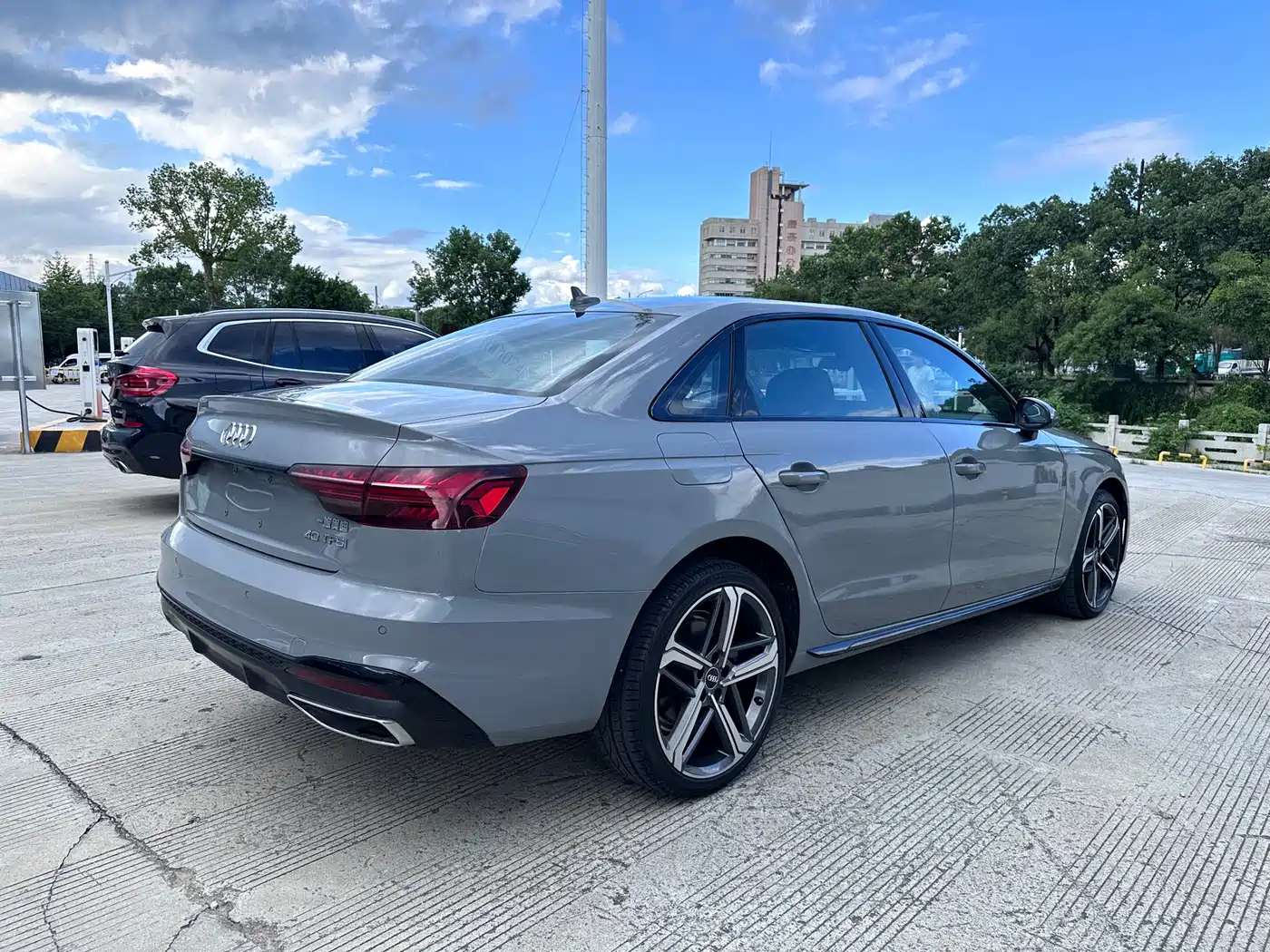 Audi A4L 2026 2024 40 TFSI Luxury Dynamic