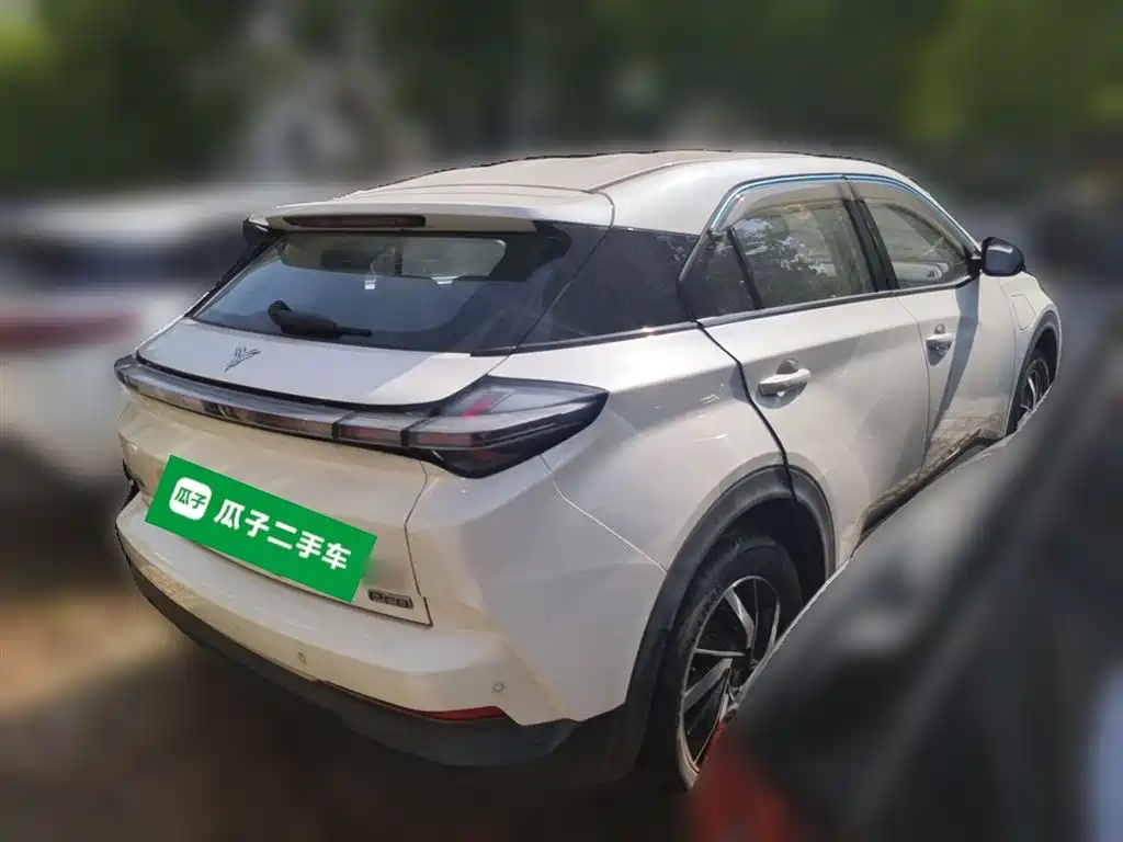 NEZHA AUTOMOBILE NEZHA U