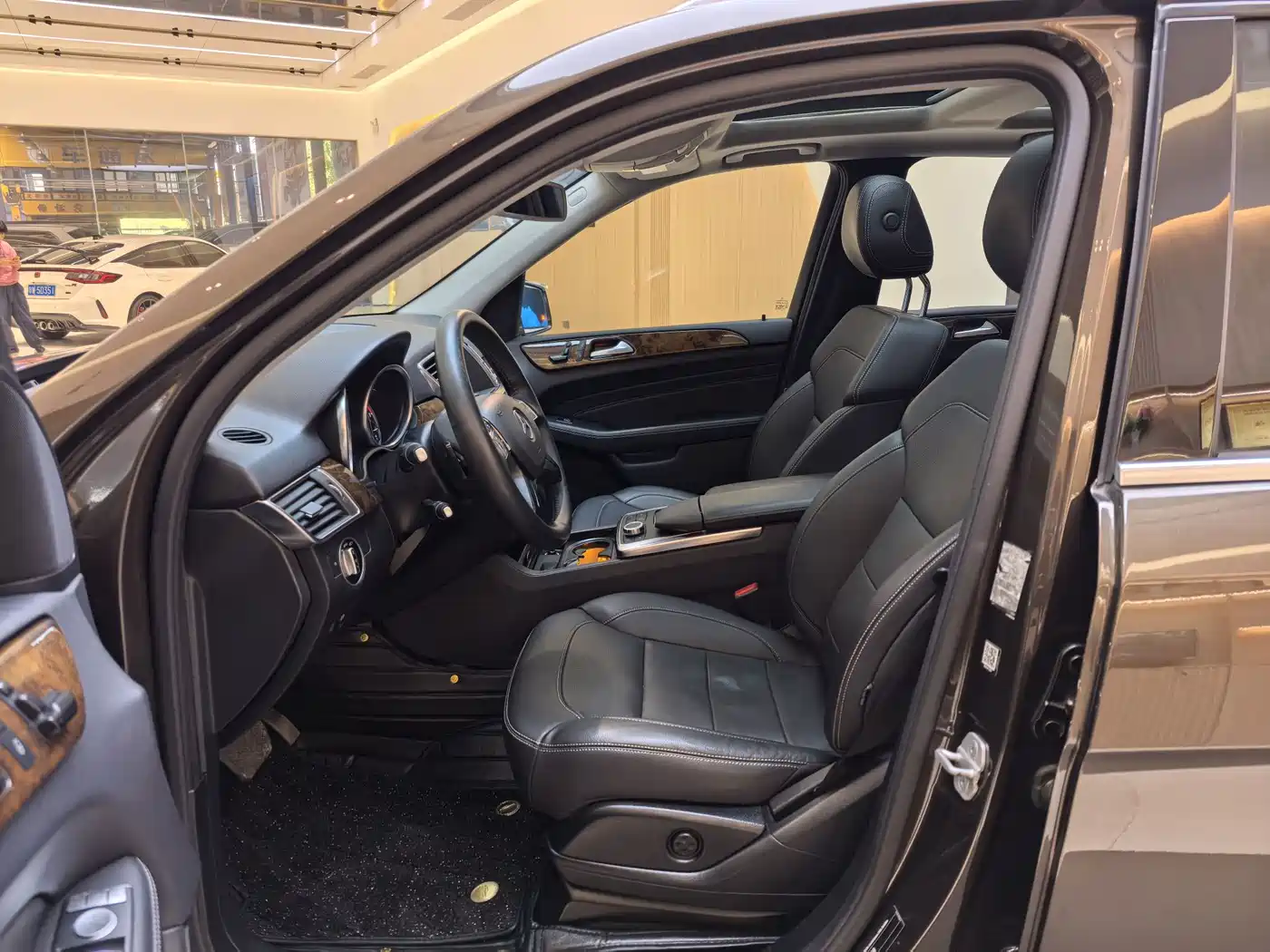 Mercedes-Benz M-Class 2015 ML 400 4MATIC Dynamic фото 8