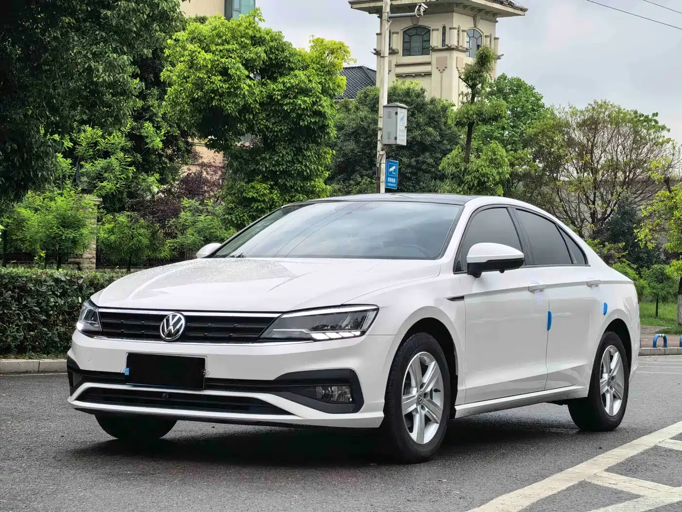 Volkswagen Lamando 2021 230TSI DSG Fashion Edition
