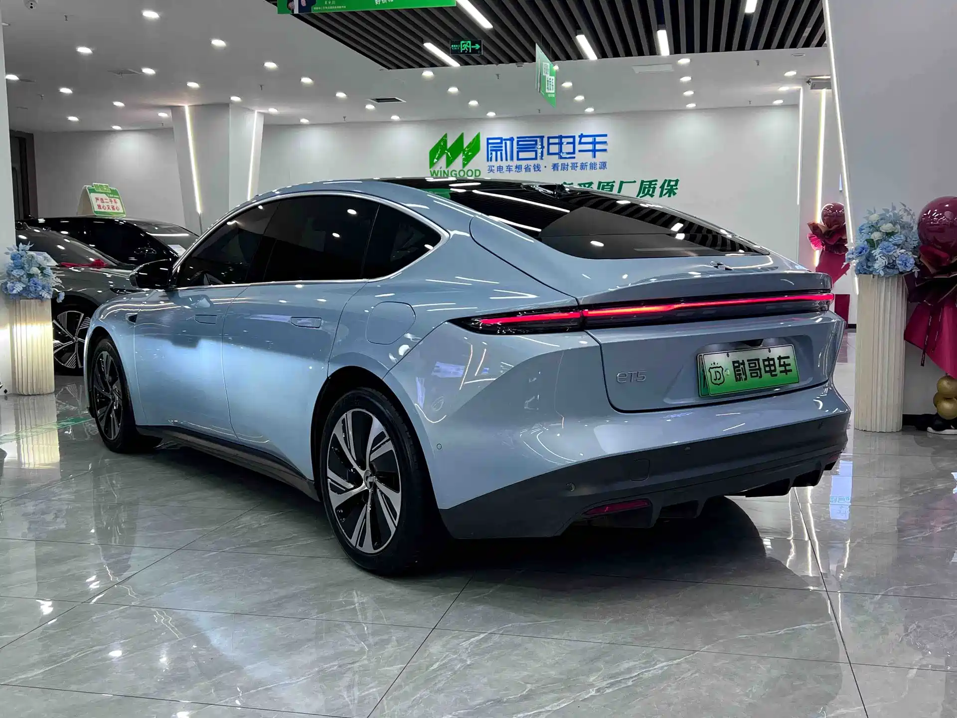 Фото 4 - NIO ET5