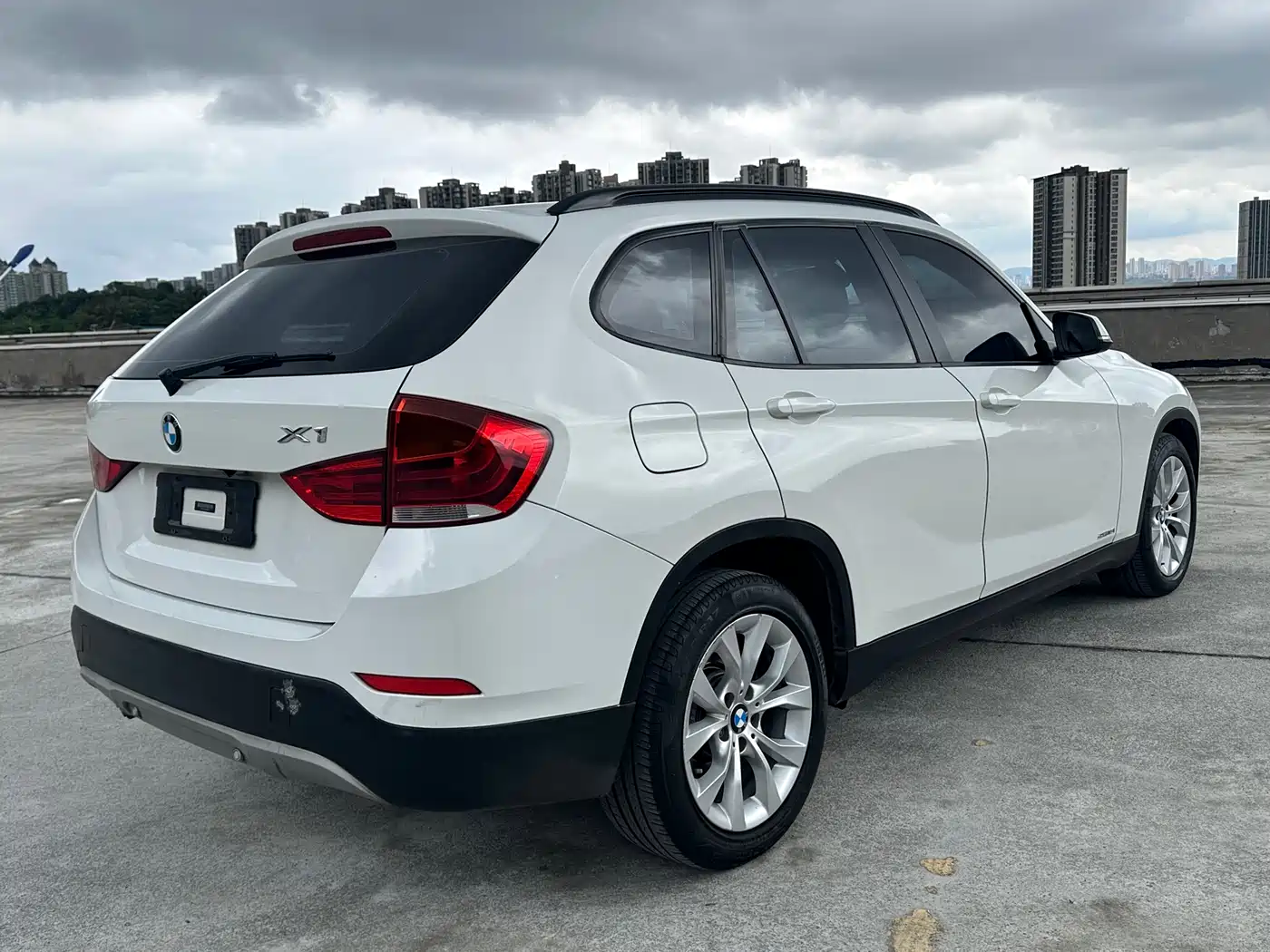 BMW X1 2014 sDrive18i Fashion Edition фото 5