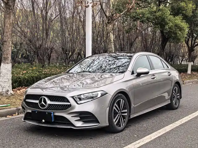 MERCEDES-BENZ A CLASS