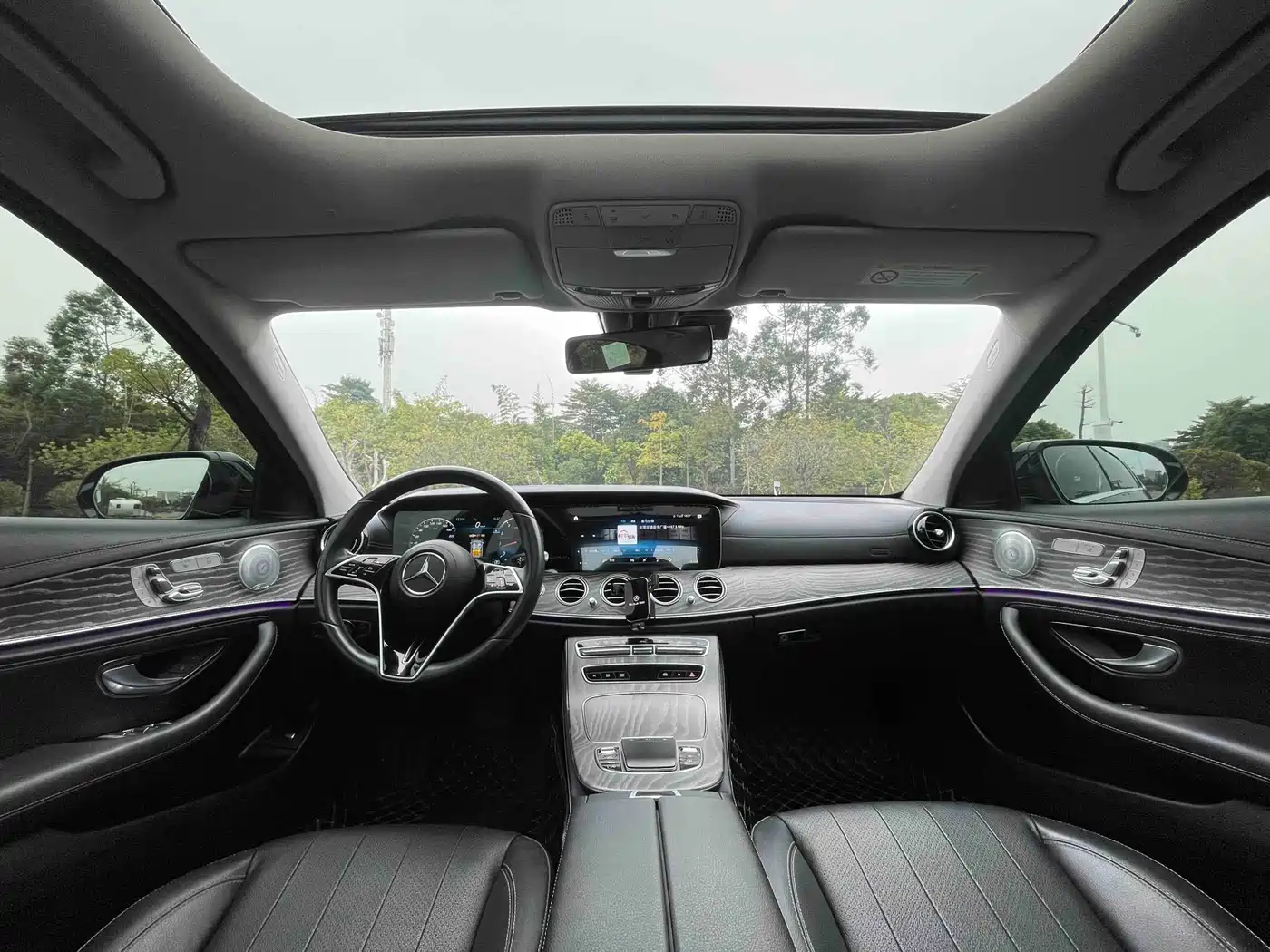 Mercedes-Benz E-Class 2021 E 300 L Luxury фото 5