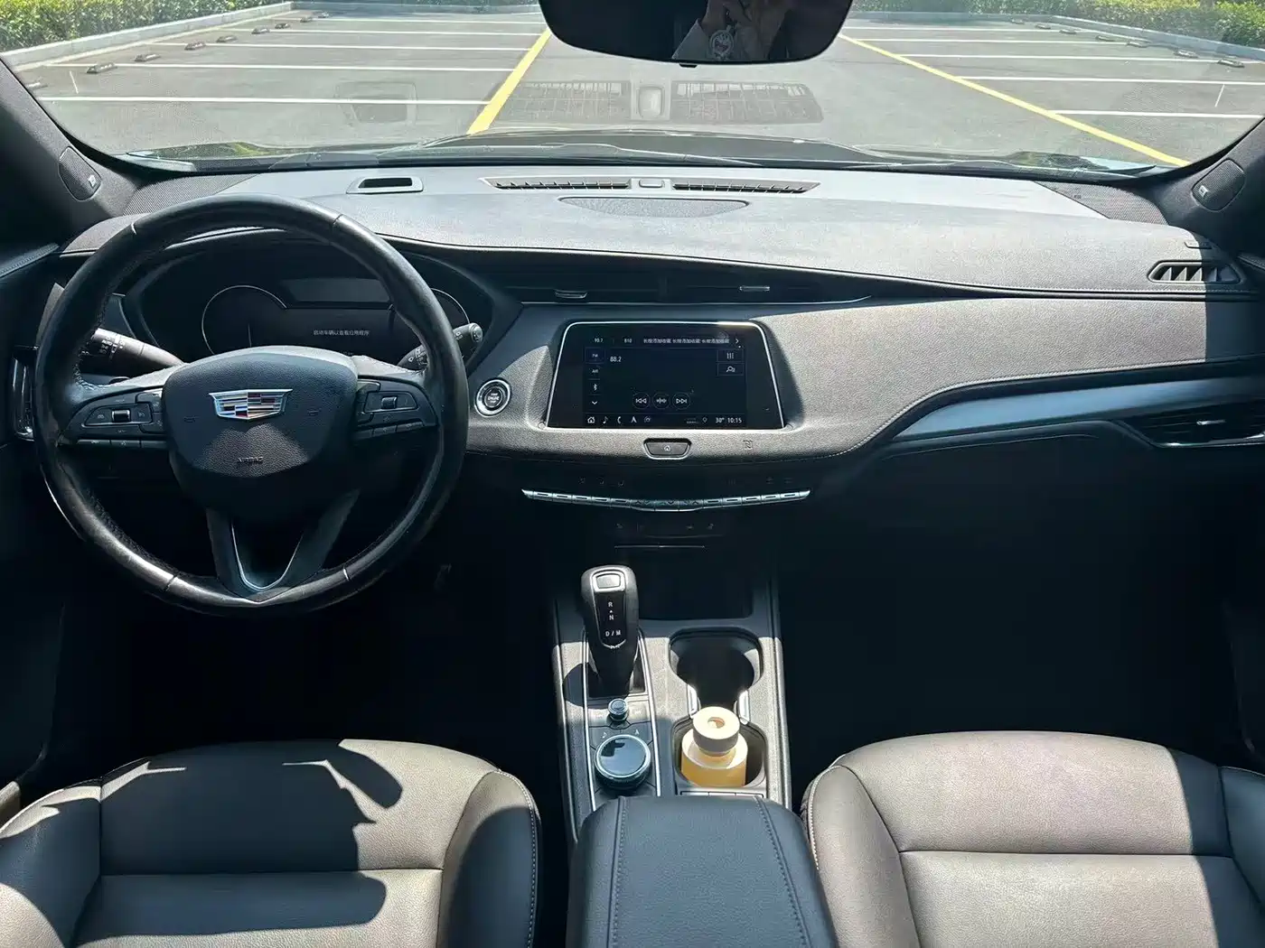 Cadillac XT4 2019 2018 Model 28T 4WD Leading
