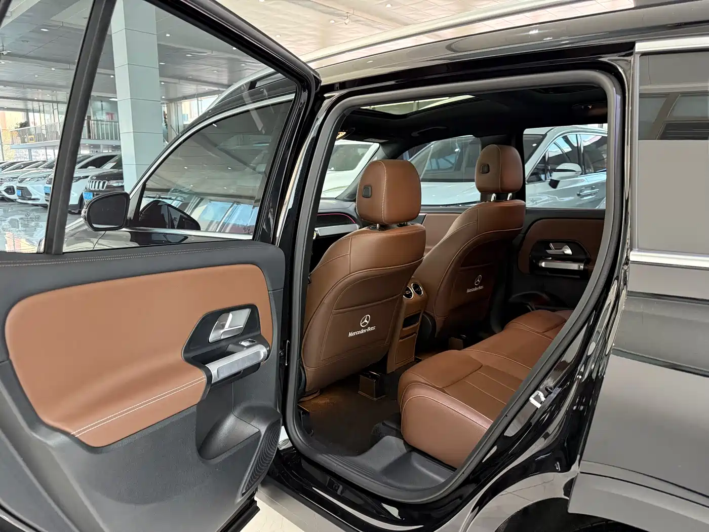 Mercedes-Benz GLB 2025 GLB 220 Dynamic фото 7