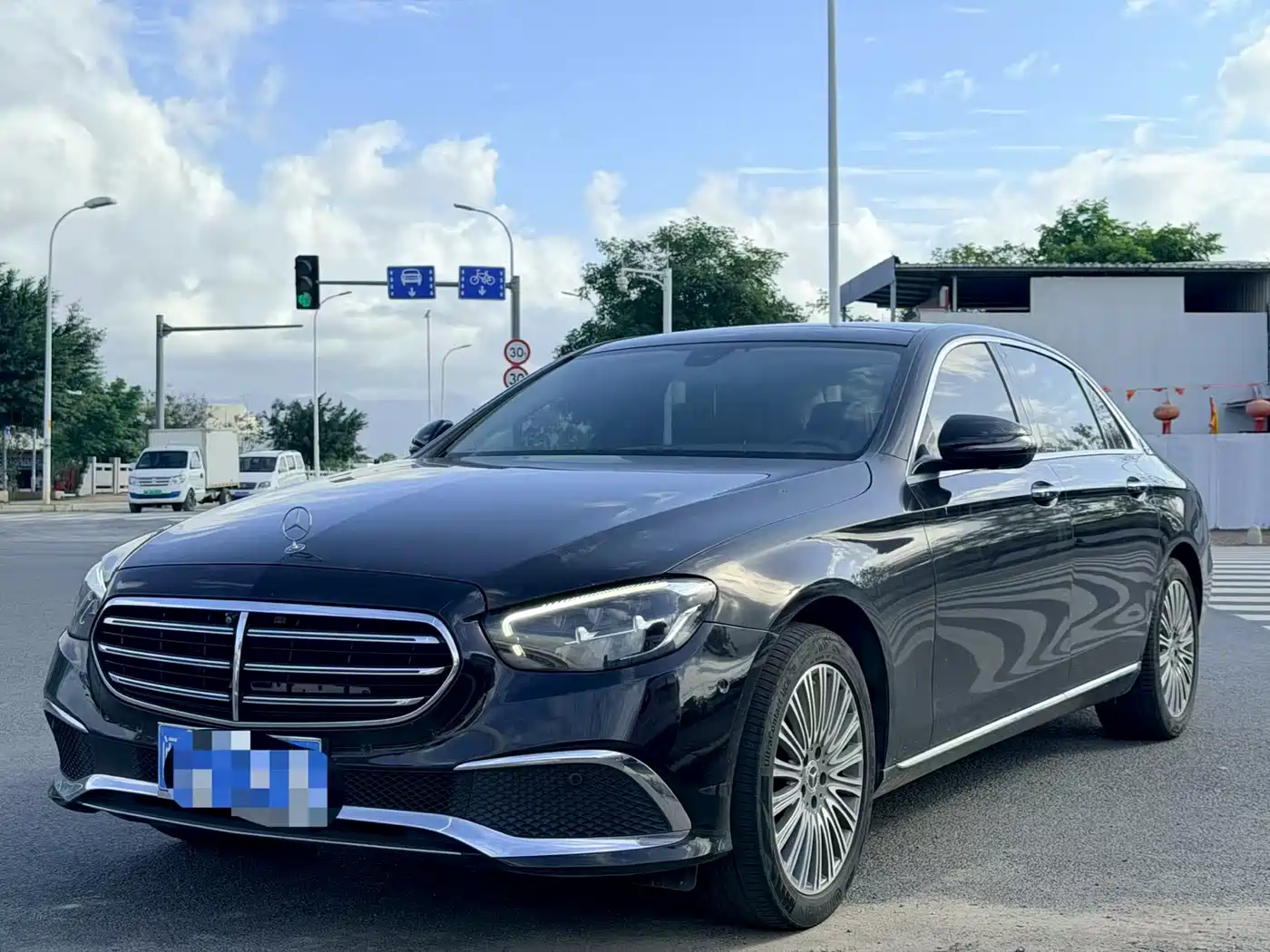 Mercedes-Benz E-Class 2021 E 300 L Fashion