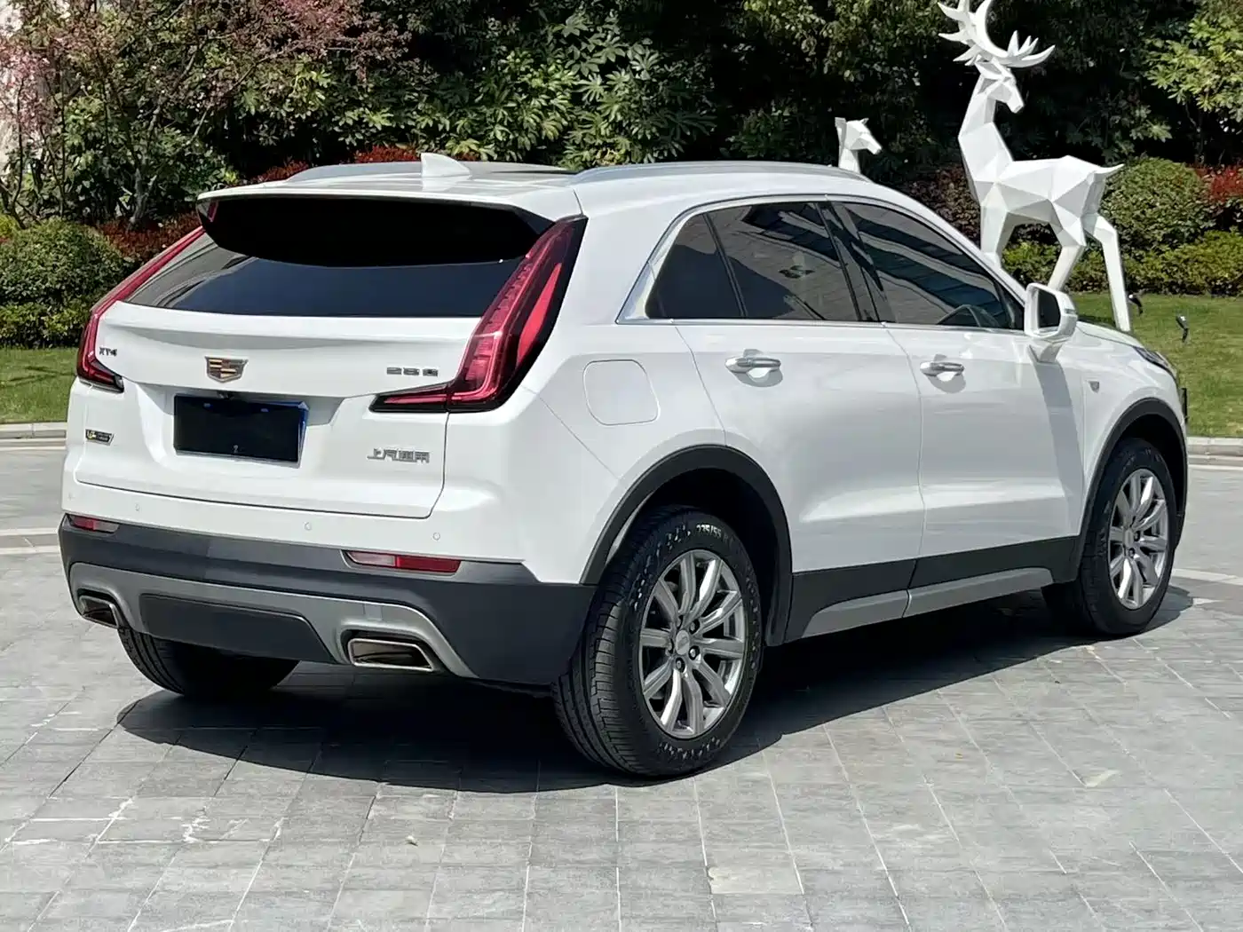 Cadillac XT4 2020 28T FWD Leading Trim фото 6