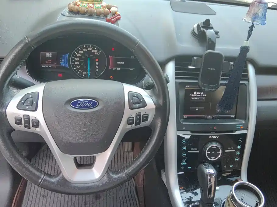 Ford Edge (Import) 2014 2012 2.0T Prestige