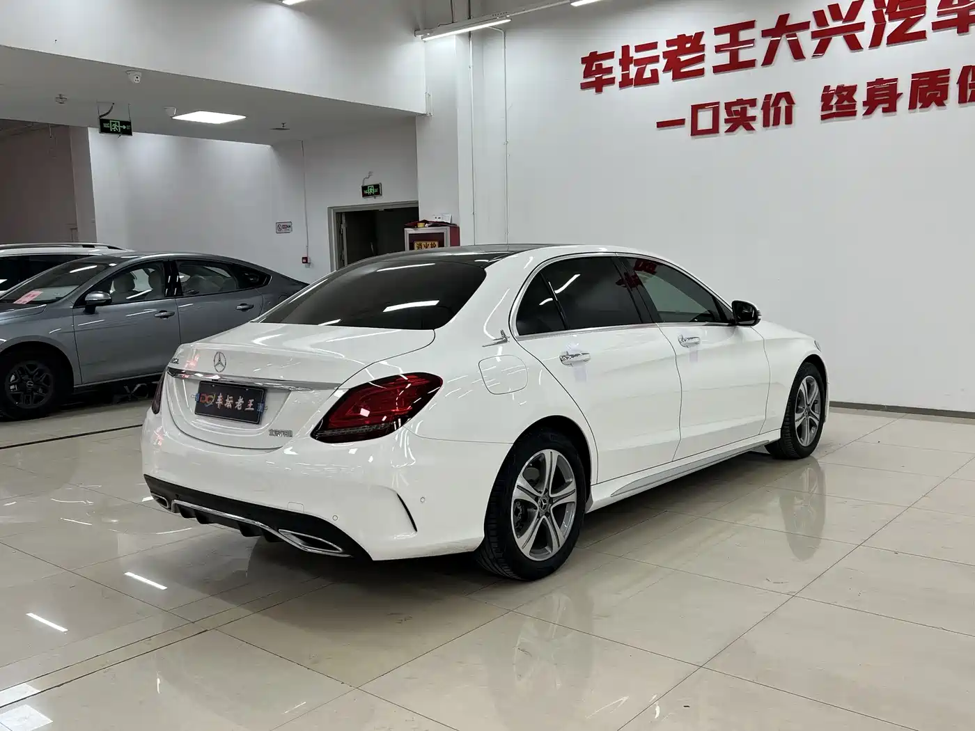 Mercedes-Benz C-Class 2021 C 260 L Sport Edition фото 4