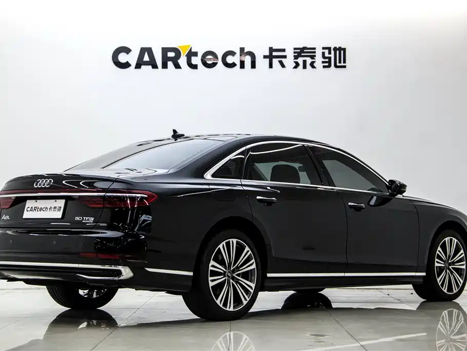 Audi A8 2024 Model A8L 45 TFSI quattro Luxury фото 4