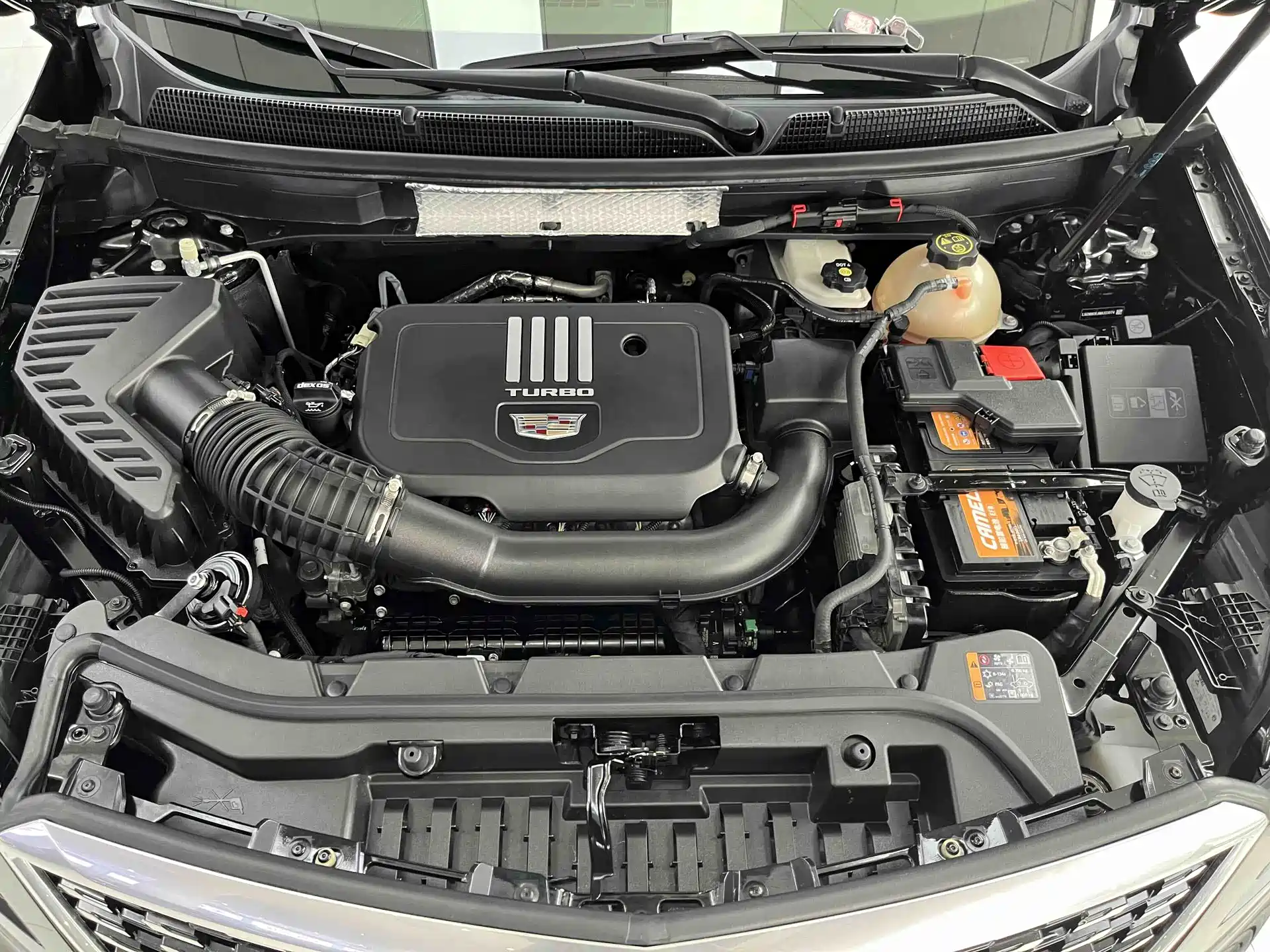 Photo 22 - Cadillac XT5