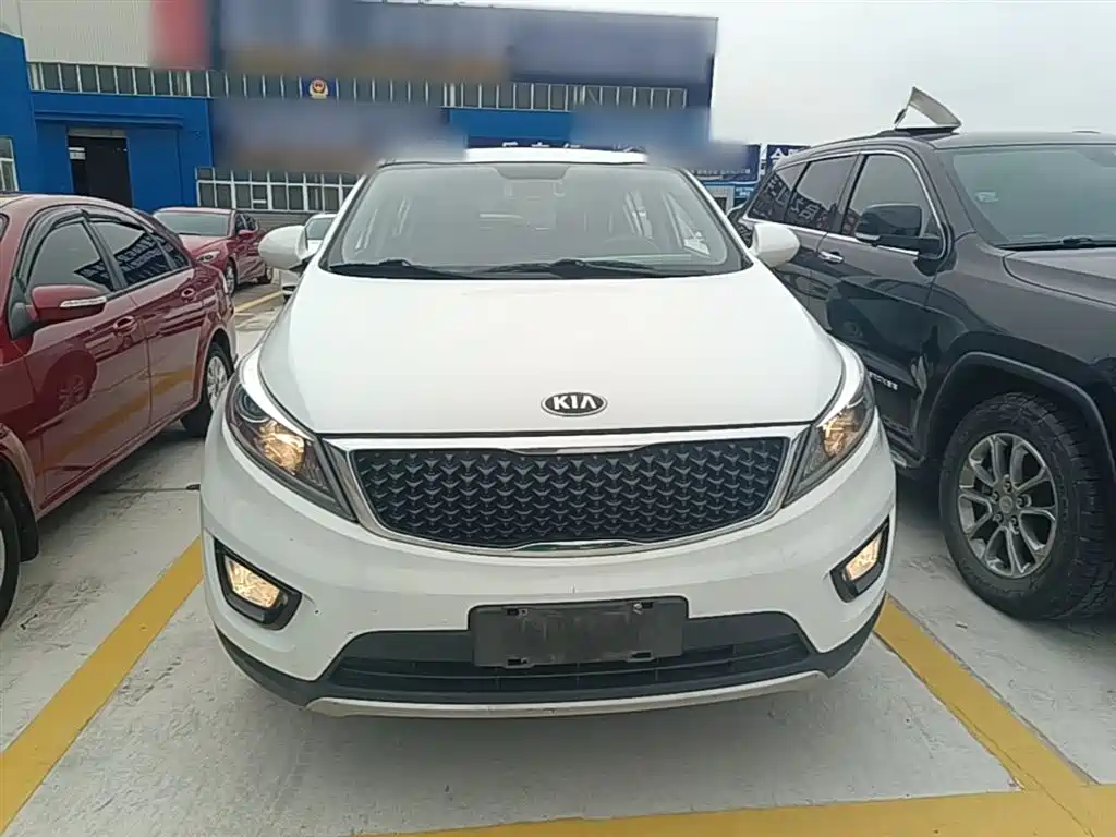 Kia Sportage 2016 2.0L Automatic 2WD GL фото 3
