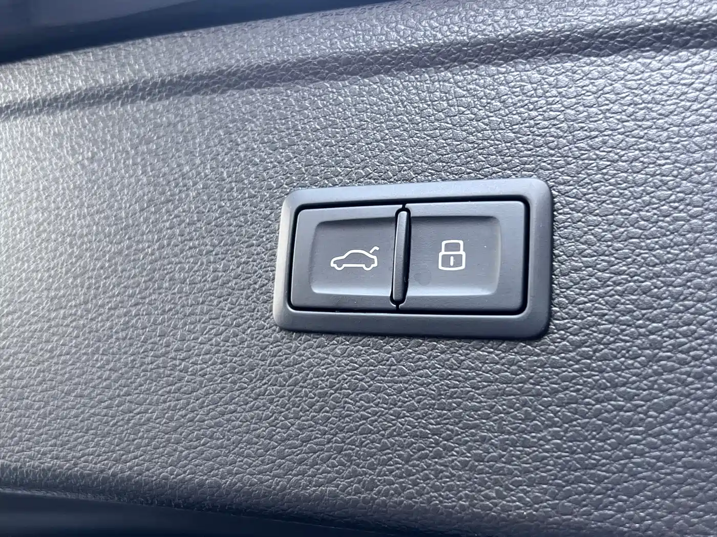 Photo 23 - Audi Q5L