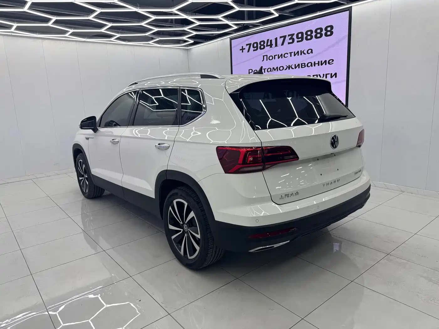 Volkswagen Tharu 2022 280TSI FWD Luxury Edition фото 8
