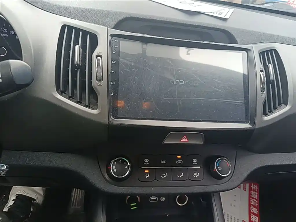 Kia Sportage 2016 2.0L Automatic 2WD GL фото 13