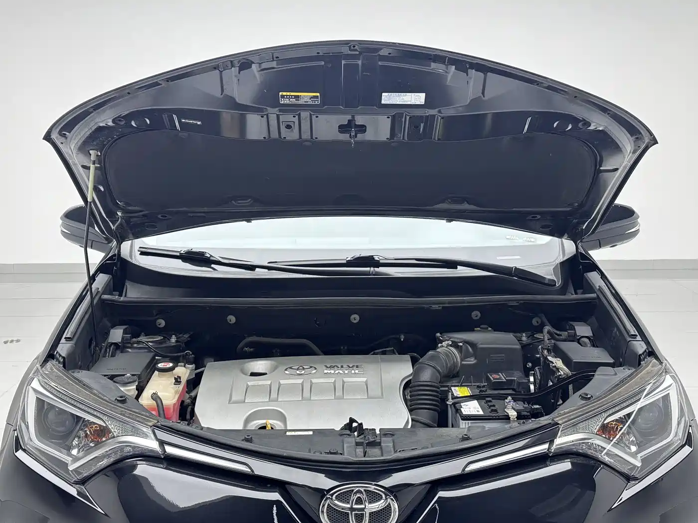 Toyota RAV4 Rongfang 2019 2.0L CVT 2WD Trend Edition China VI фото 16