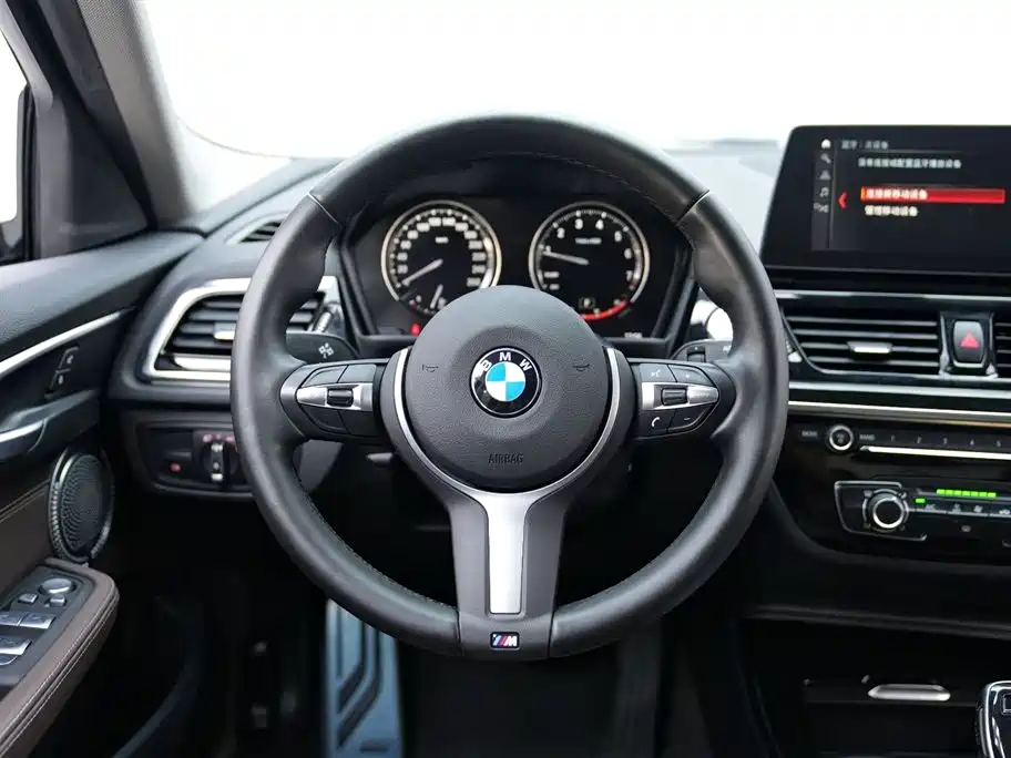 BMW 1 Series 2021 125i M Sport Black Night Edition фото 7