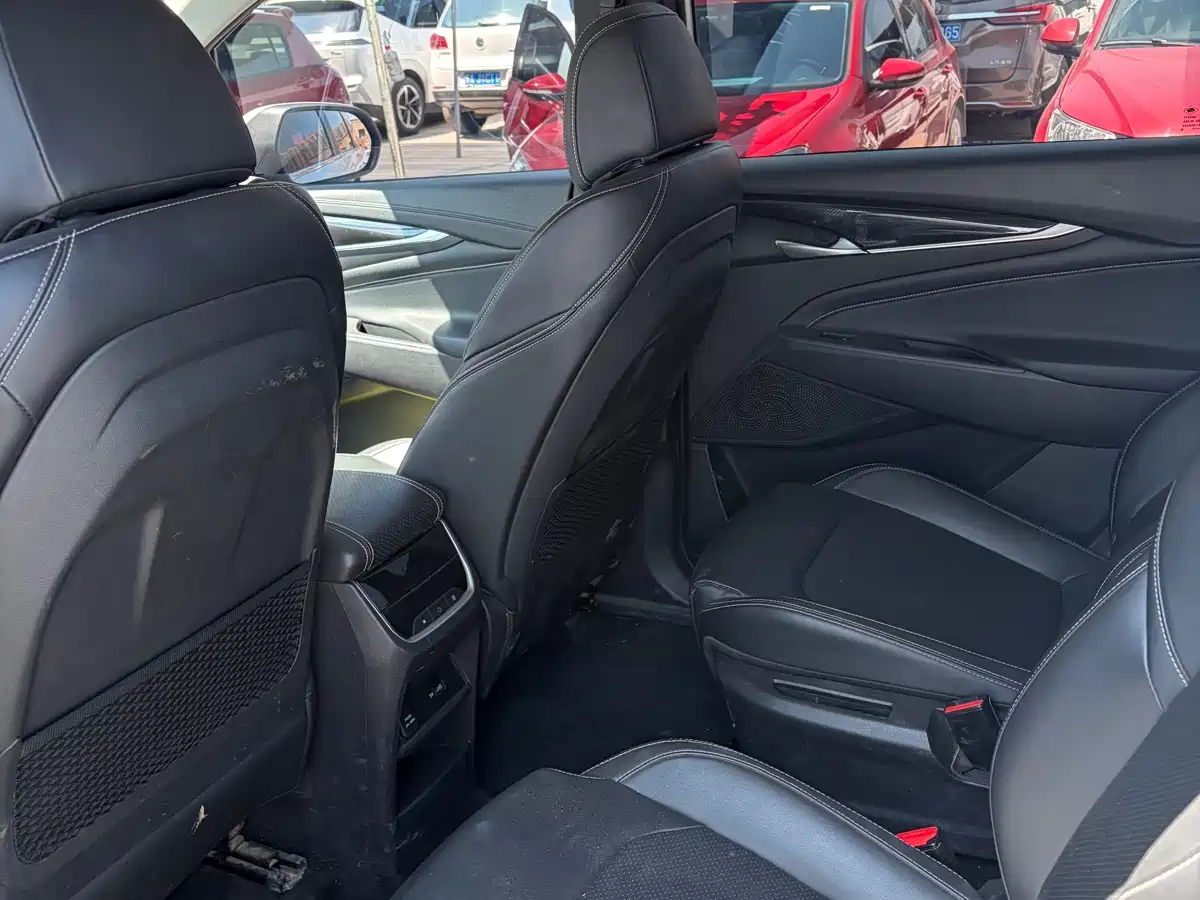 SAIC Maxus Maxus G50 2019 1.5T Automatic Elite Edition China VI фото 8