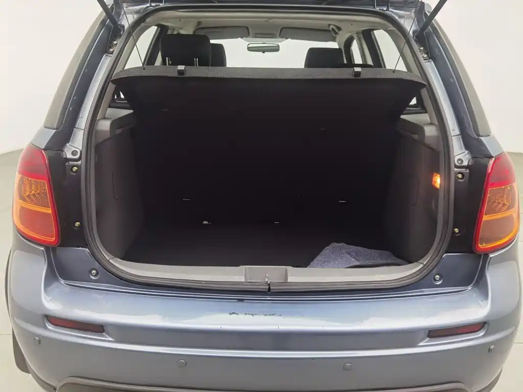 Suzuki SX4 2011 2011 Facelift 1.6L Automatic Agile