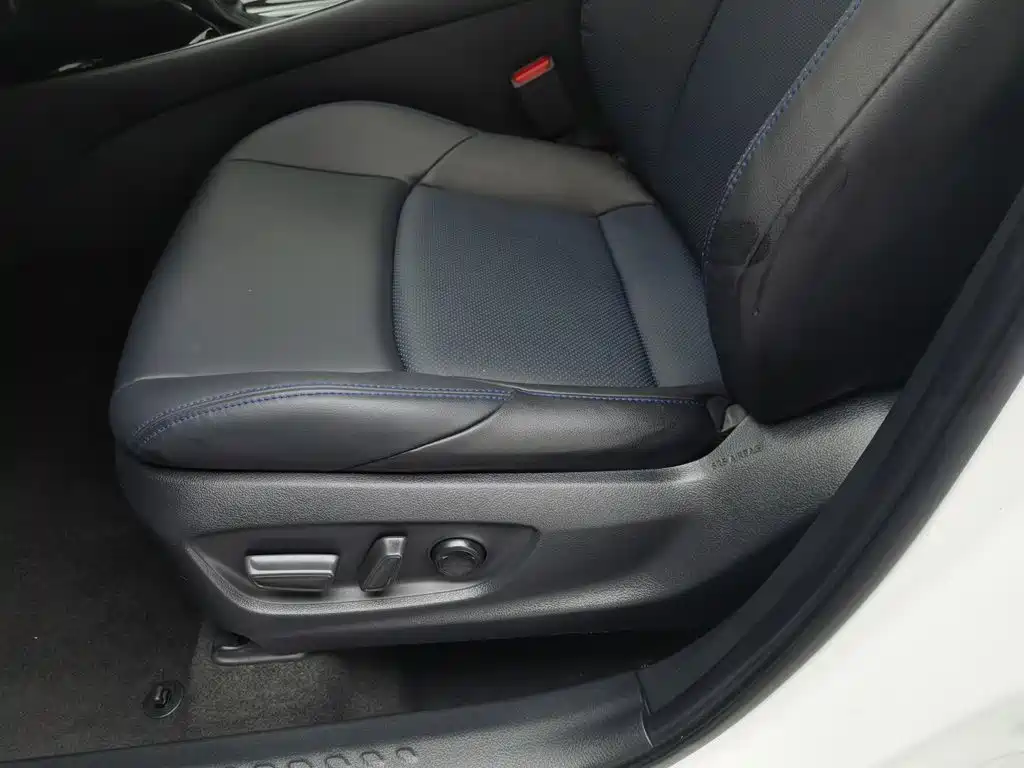 Toyota C-HR, миниатюра 20