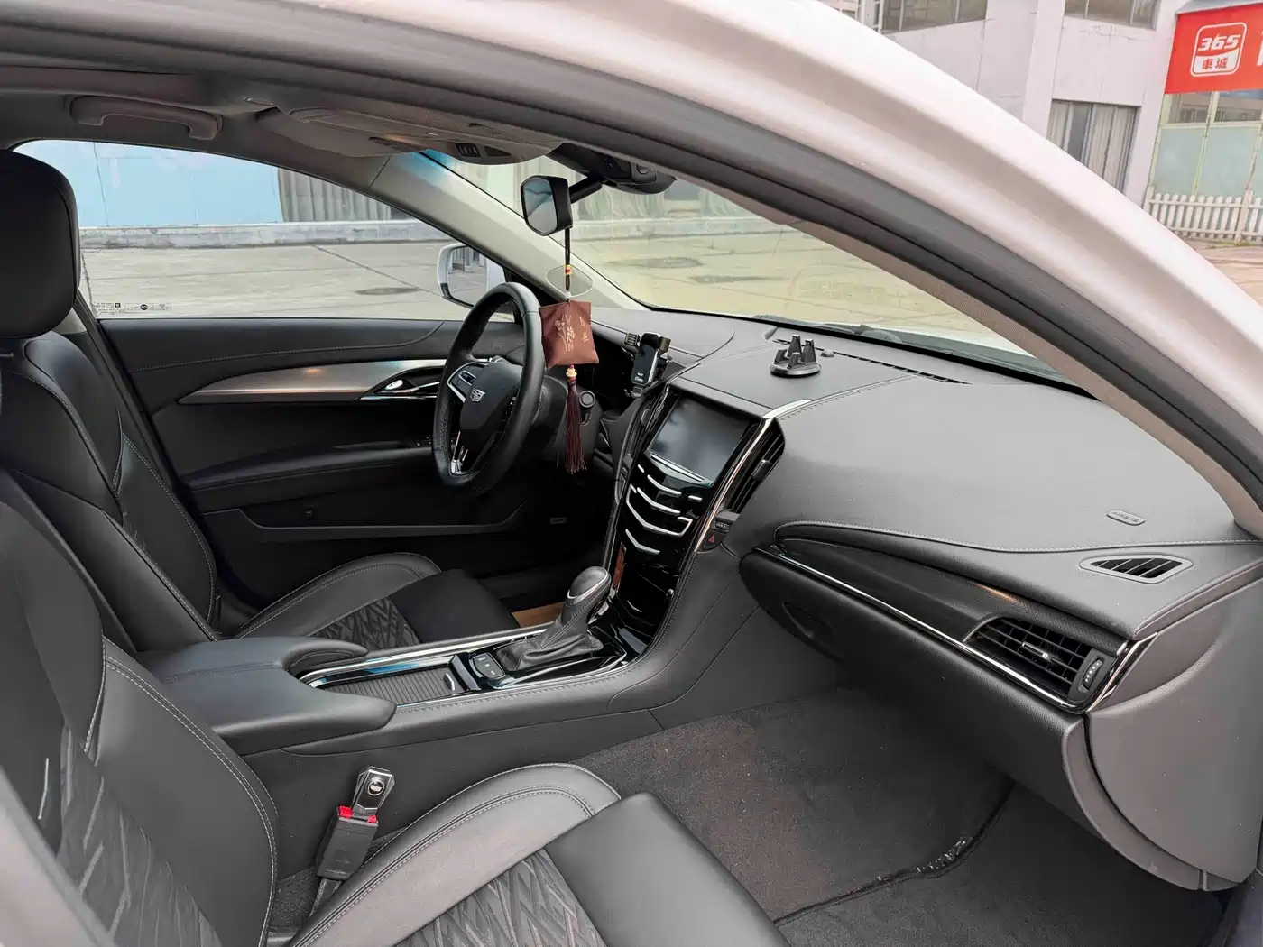 Cadillac ATS-L 2017 28T Technology фото 11