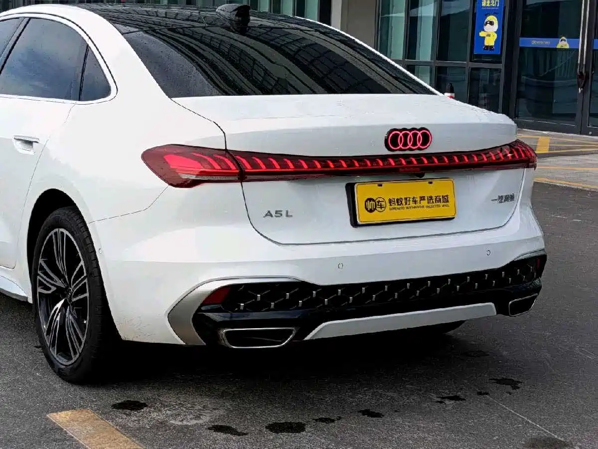 Audi A5L 2025 2.0T Navigation Edition фото 9