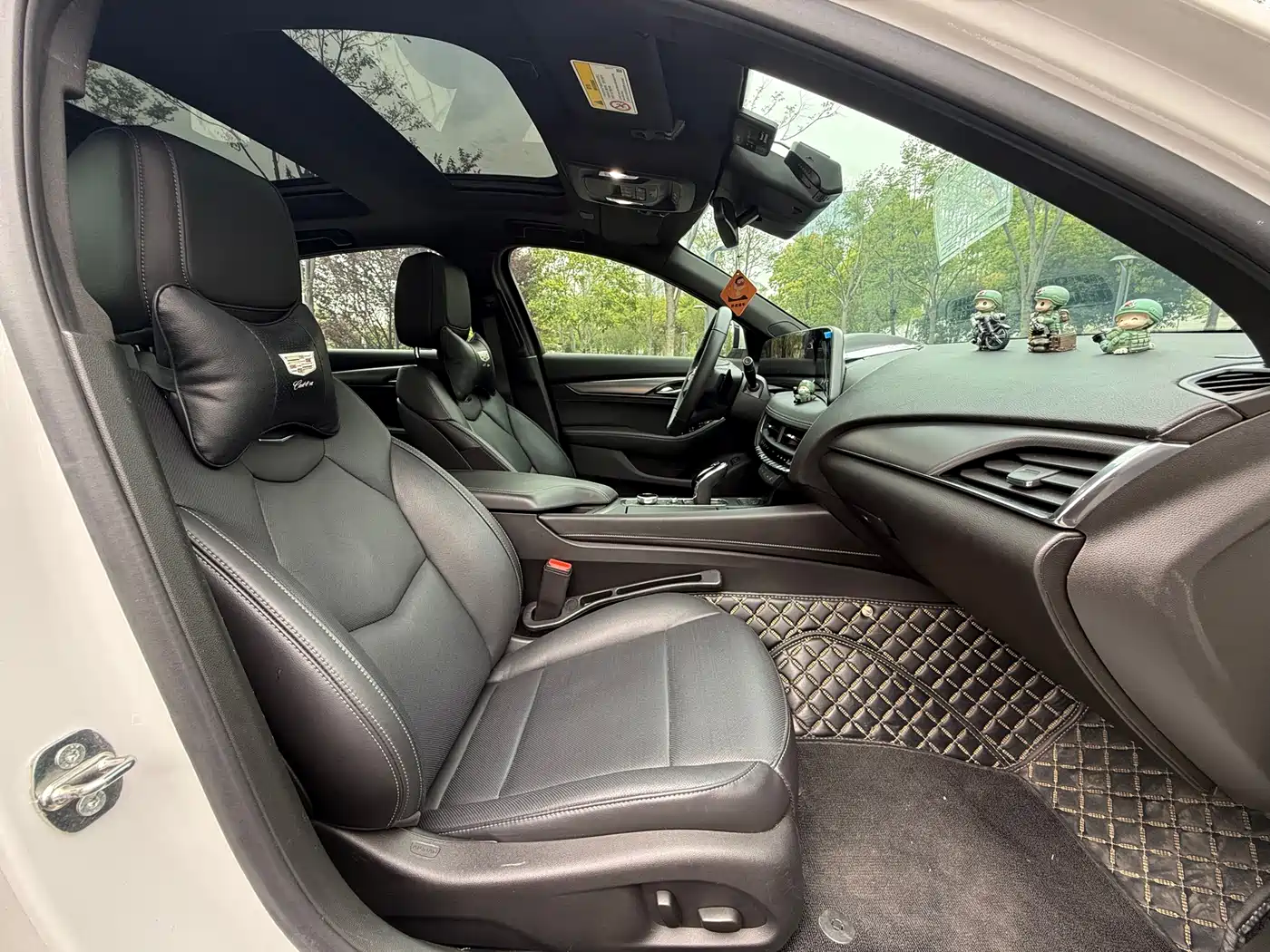 Cadillac CT5 2024 28T Luxury Model Pro фото 19